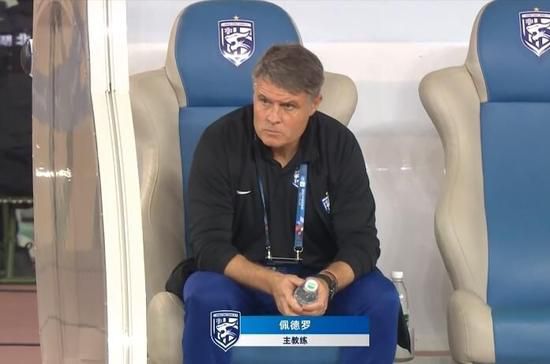 远藤航今夏以1800万欧转会费从斯图加特加盟利物浦，并逐渐在球队站稳脚跟。